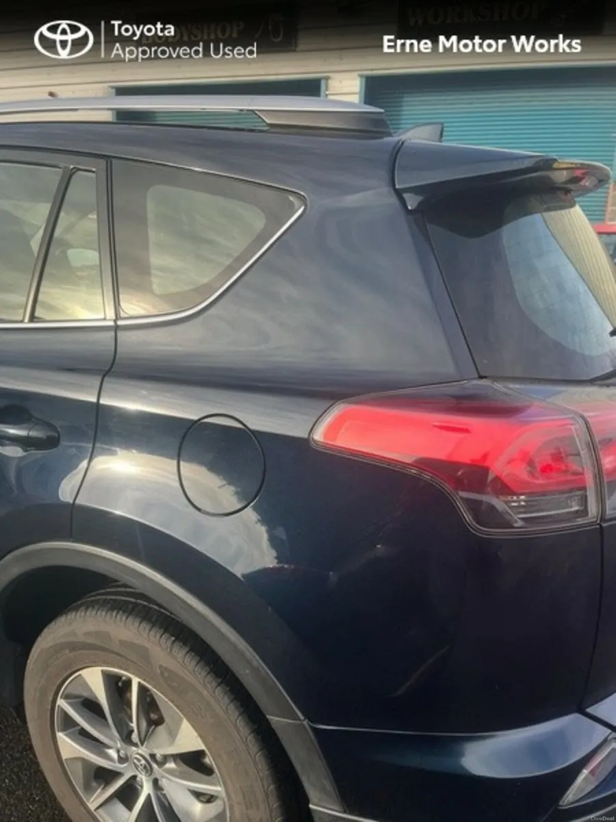 Toyota RAV4 RAV4 HYBRID LUNASPORT 2WD - Image 3