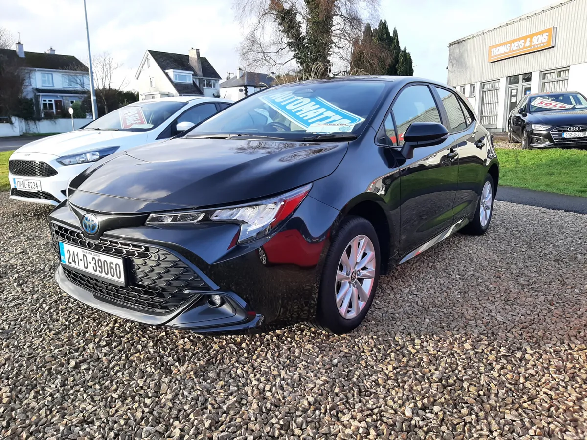 2024 Toyota Corolla Hybrid Auto - Image 2