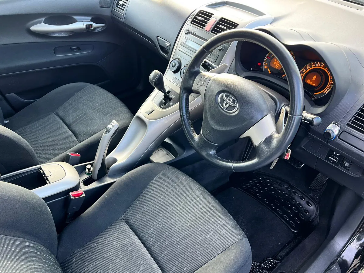 Toyota Auris 2008 1.6Petrol Automatic nct 6/26 tax - Image 4