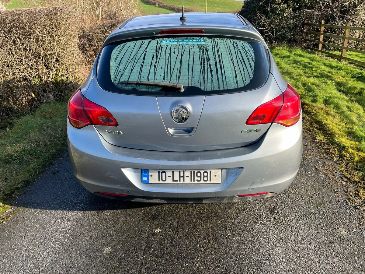 Vauxhall Astra 2010 1.3 Diesel - Image 4