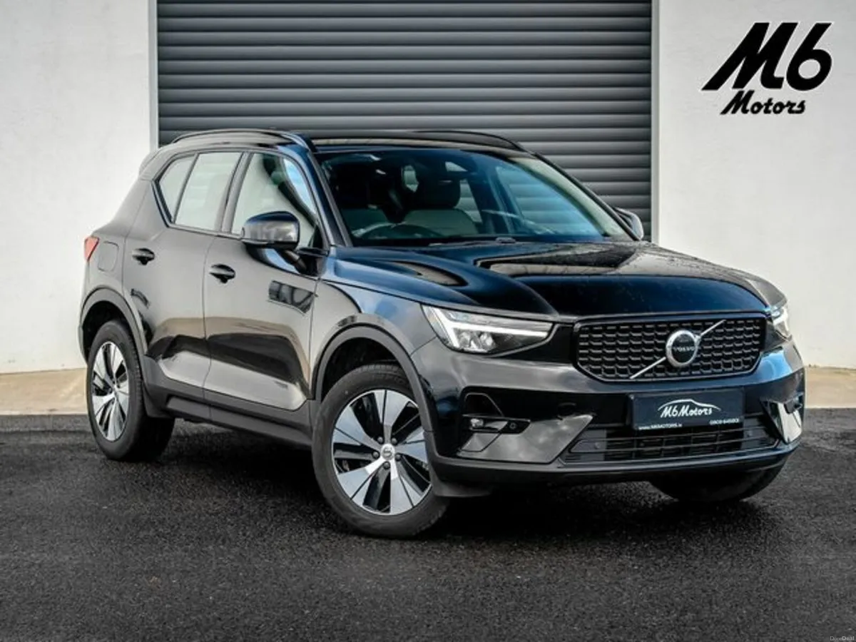 Volvo XC40 RECHARGE T4 PLUS - Image 1