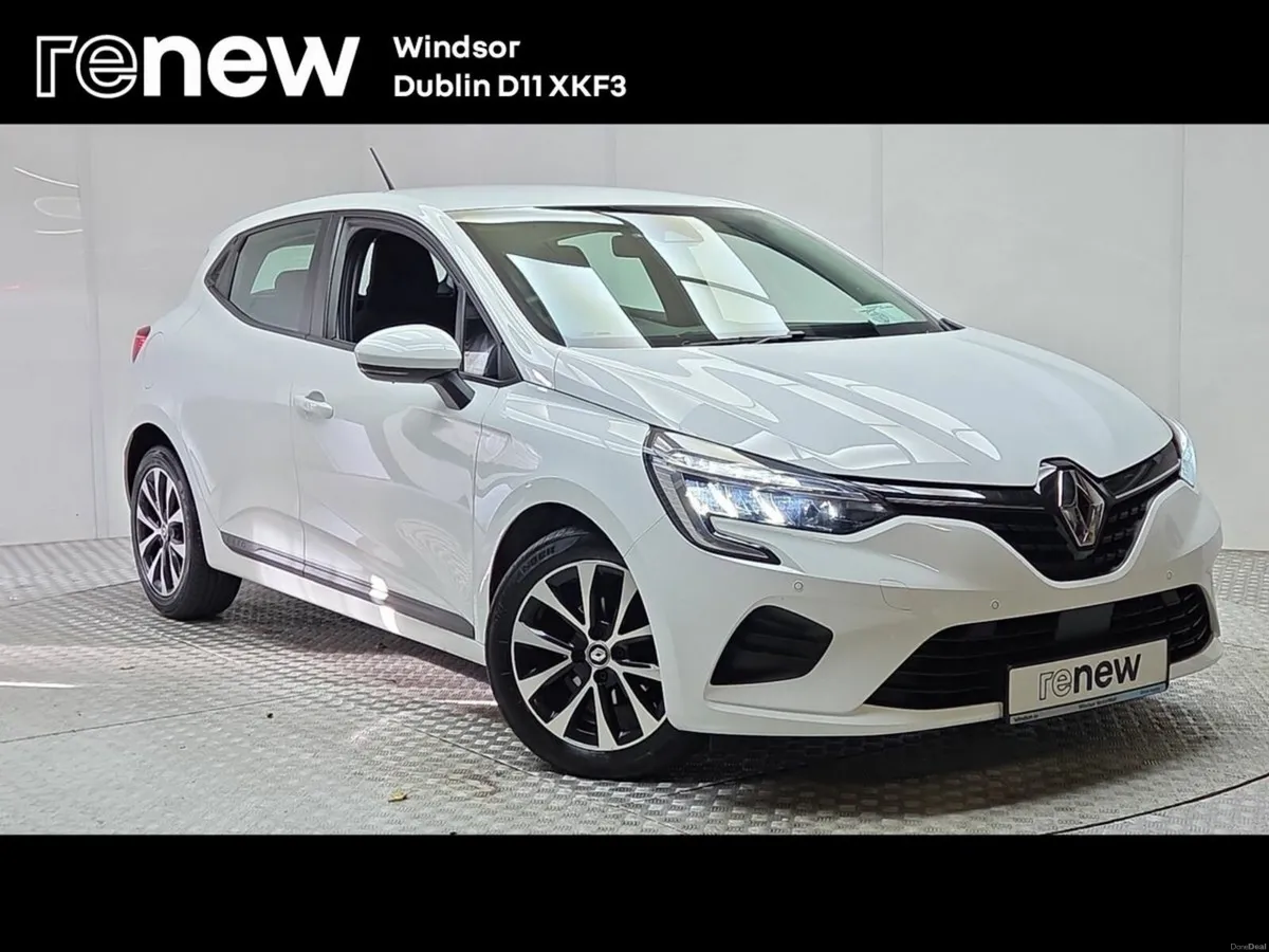 Renault Clio Iconic TCe 90 - Image 1