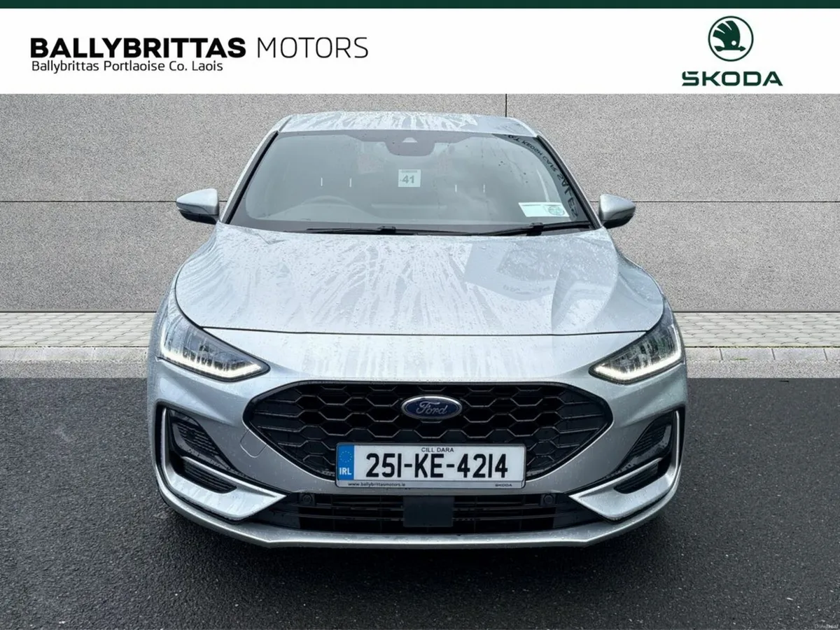 Ford Focus ST-Line X 1.0L EcoBoost 125PS mHEV - Image 3