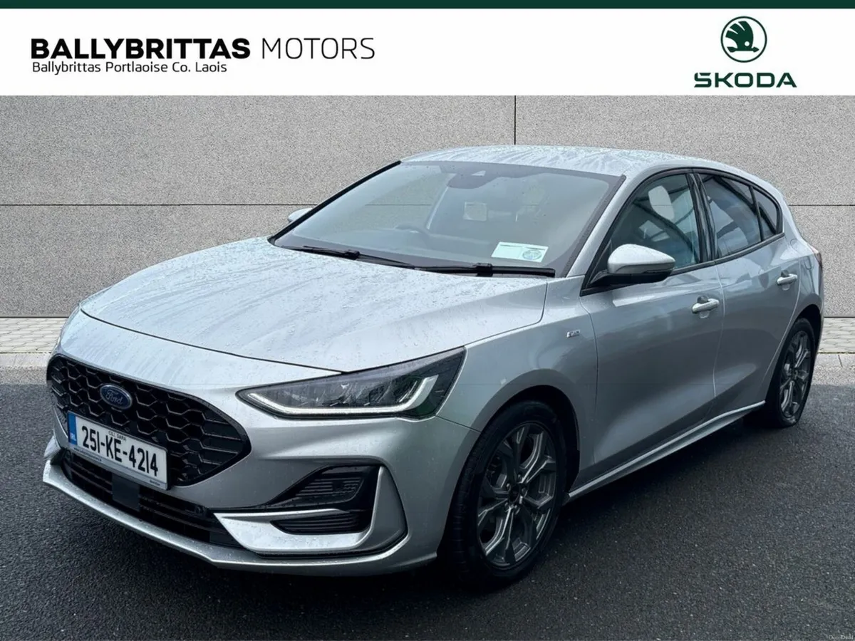 Ford Focus ST-Line X 1.0L EcoBoost 125PS mHEV - Image 2