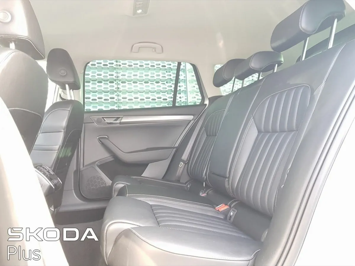 Skoda Superb SUPERB COMBI  STY 2.0TDI 150HP DSG - Image 3
