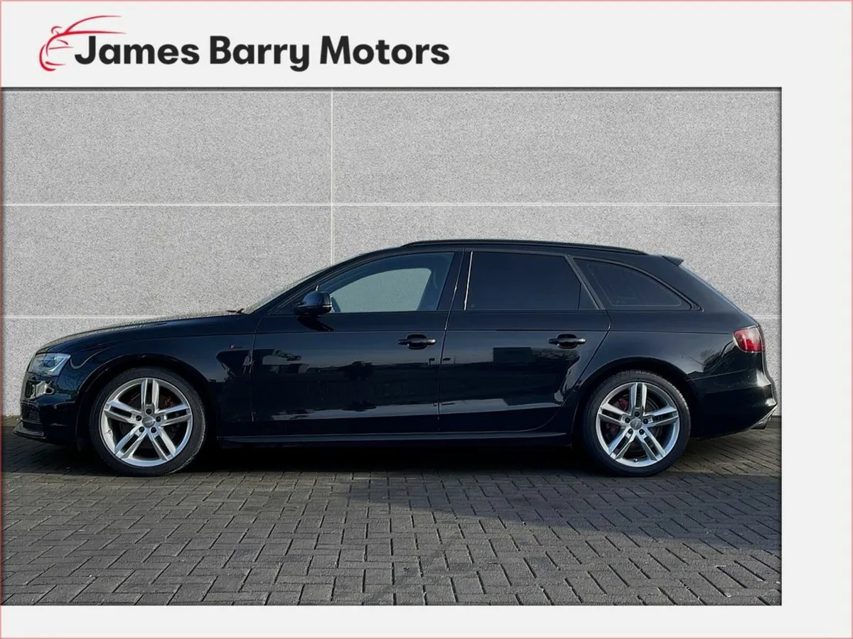 Audi A4 2.0TFSI S LINE AUTOMATIC - Image 3