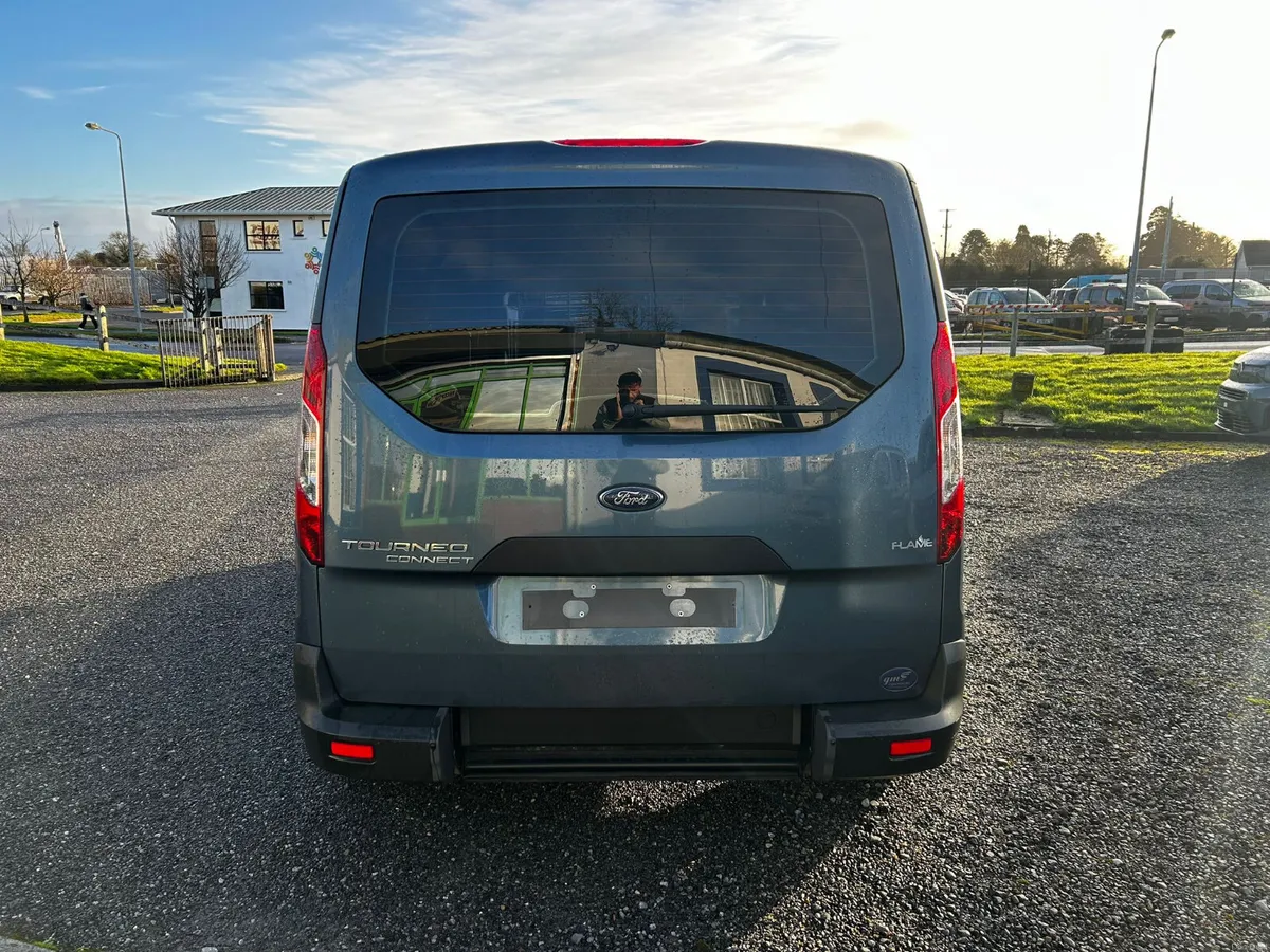 Wheelchair Car - Image 6