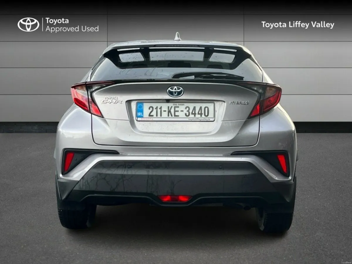 Toyota C-HR 1.8 HYBRID SPORTMONO 4DR SPORT AUTO - Image 4