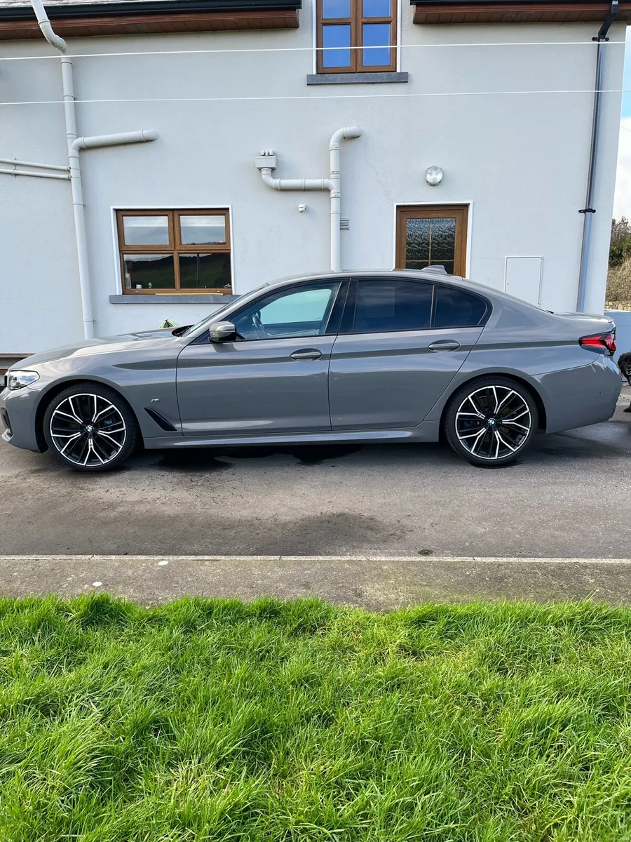 BMW 520 M Sport Mhev Auto PRO Pack - Image 4