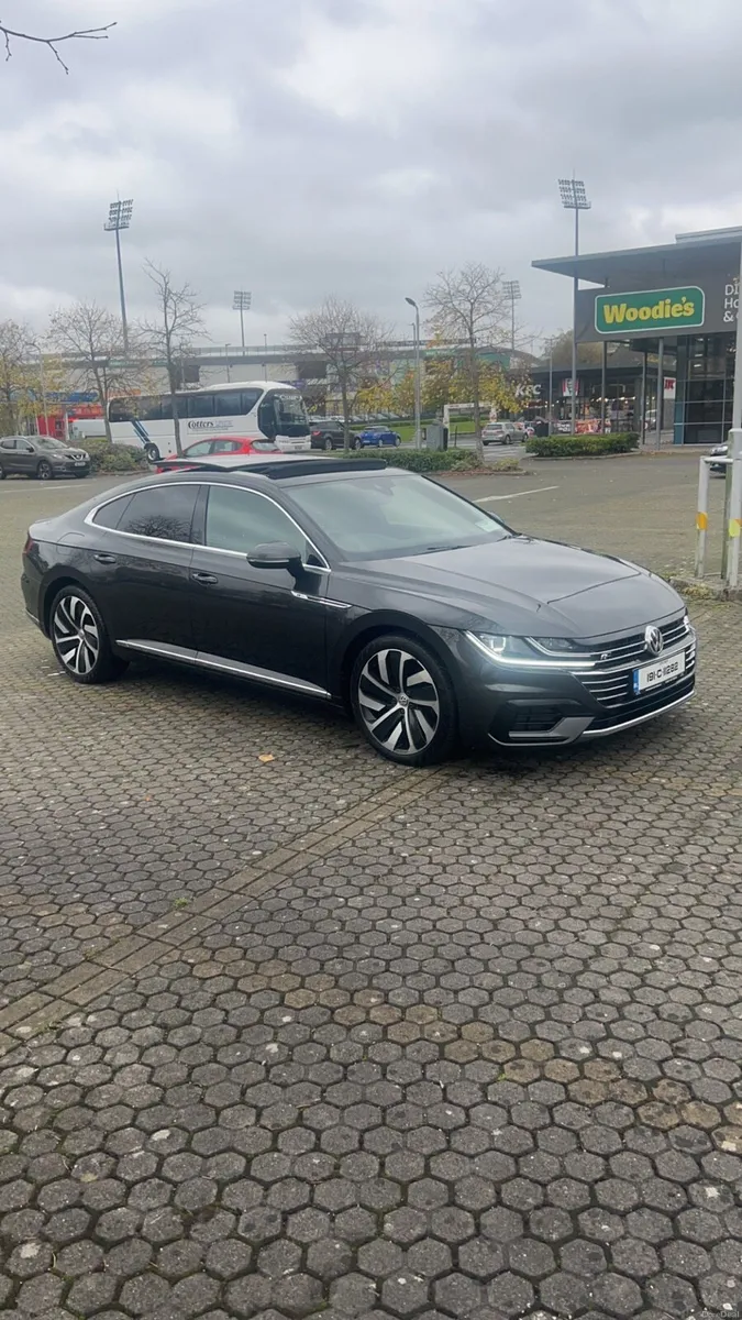 191 Volkswagen Arteon R Line 2.0 DSG - Image 1