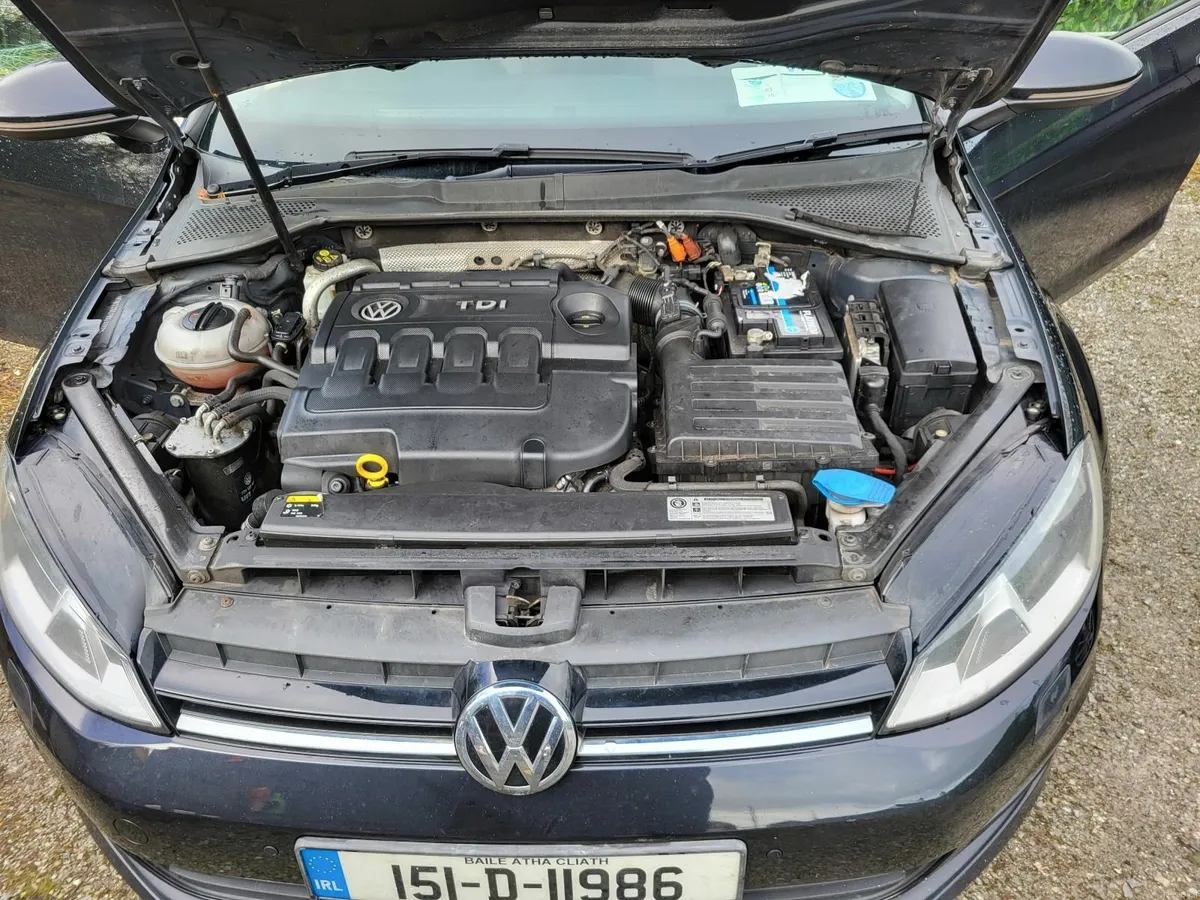 Volkswagen Golf 2015 van - Image 2
