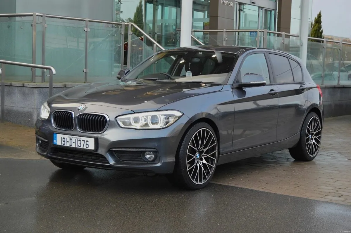 BMW 1-Series 116d SE, Leather Interior, Heated sea - Image 1
