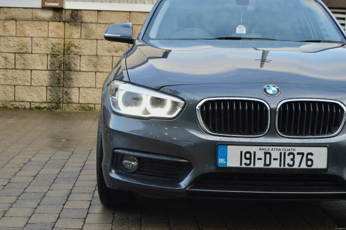 BMW 1-Series 116d SE, Leather Interior, Heated sea - Image 3