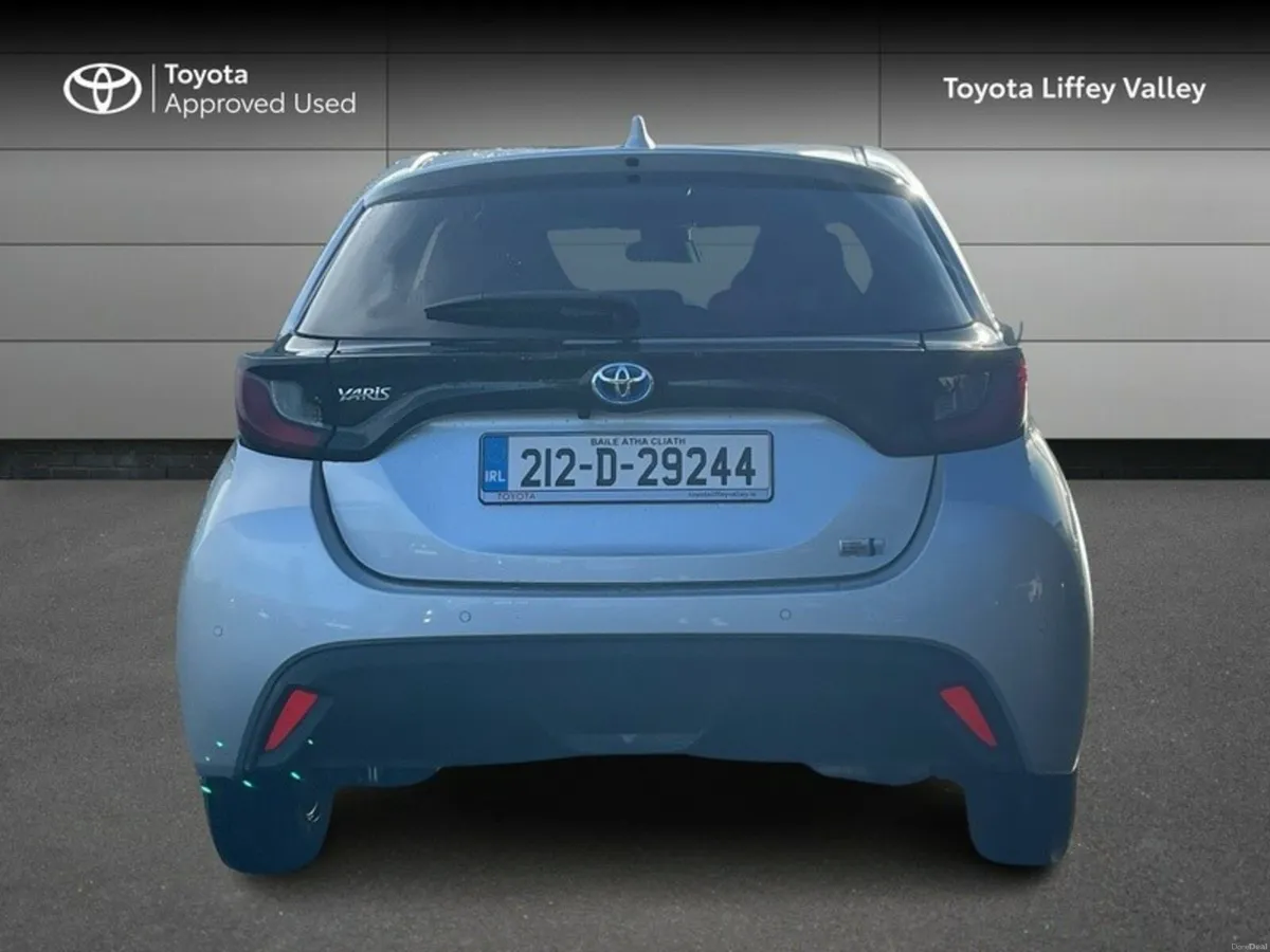 Toyota Yaris YARIS 1.5 HYBRID - Image 4