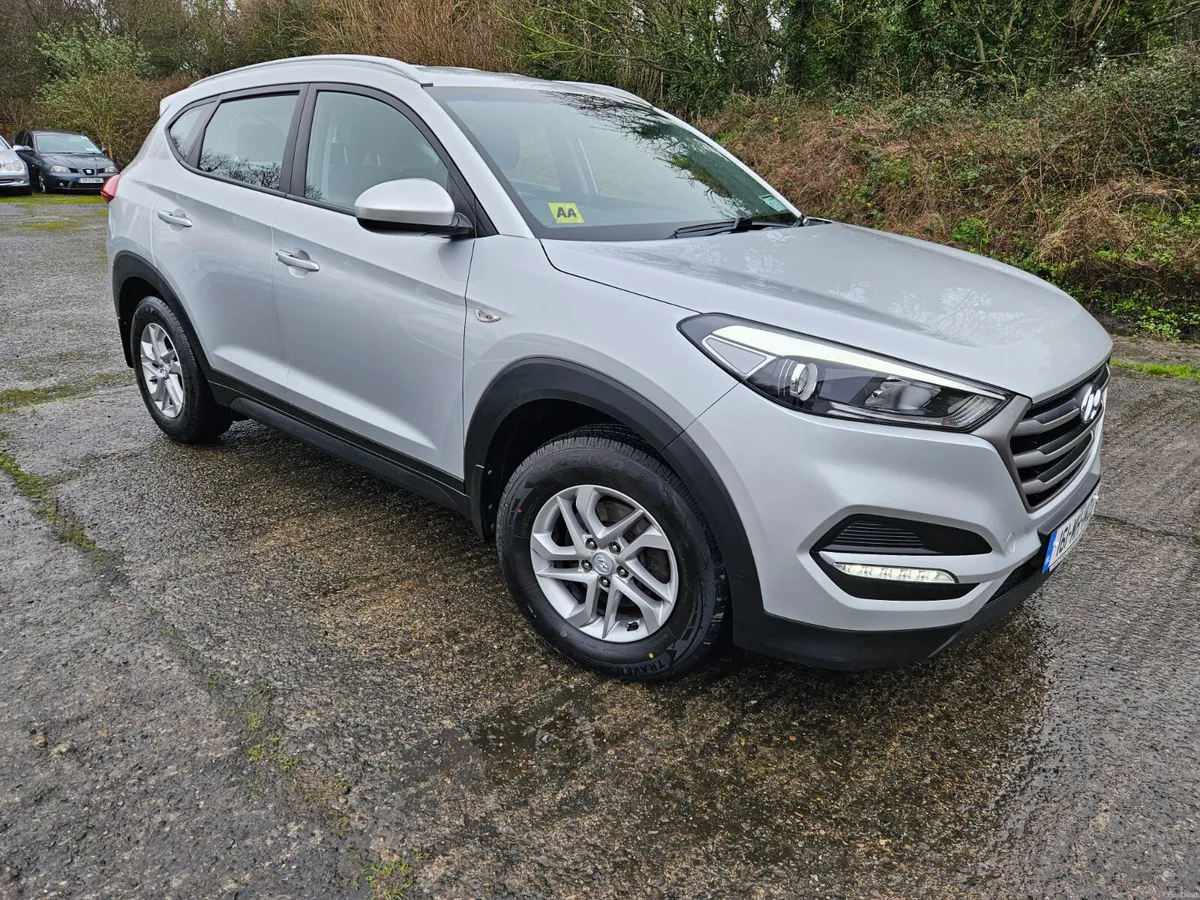 Hyundai Tucson 2016 1.7 diesel comfort - Image 2