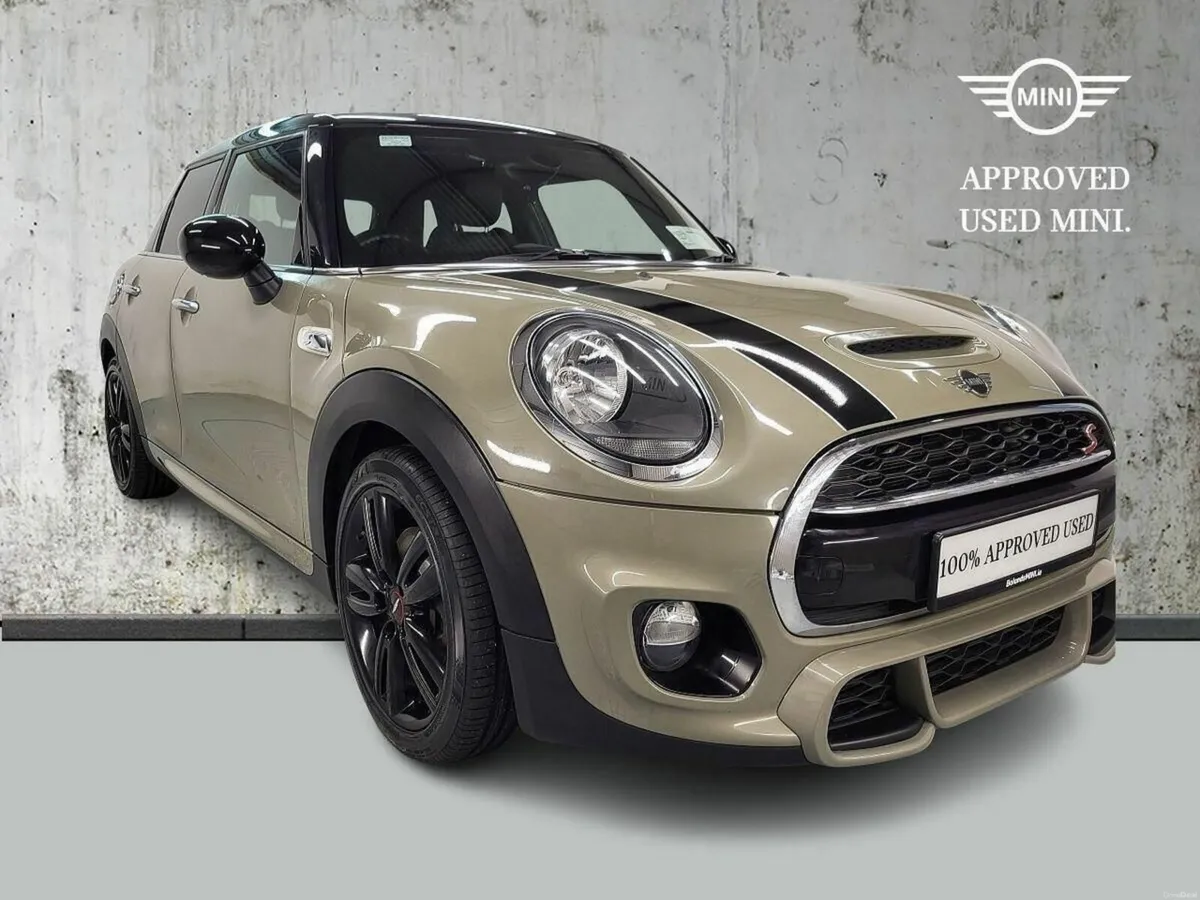 Mini Cooper 5-Door Cooper S Sport - Image 1