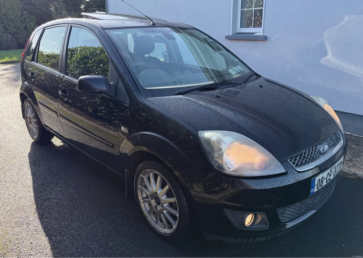 2008 Ford Fiesta - Image 2