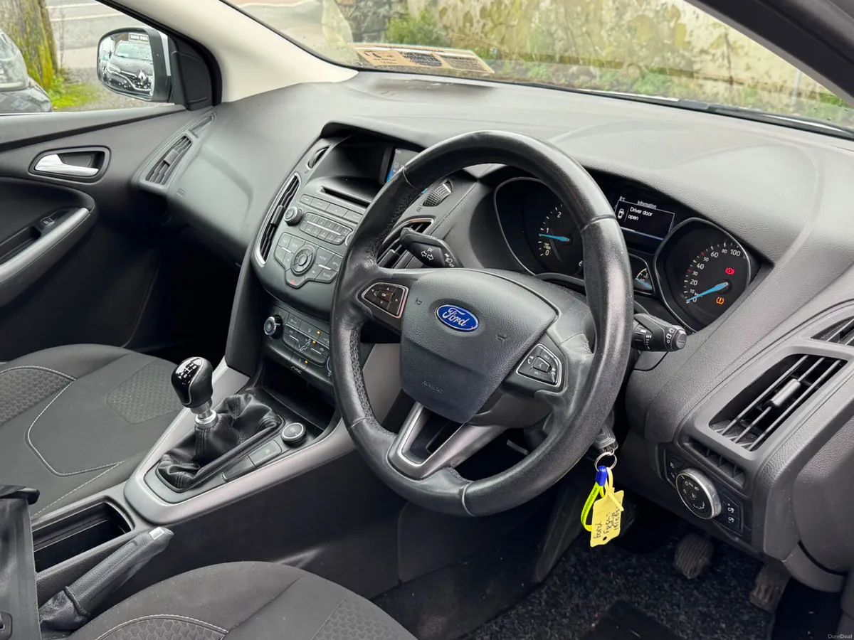 Ford Focus Zetec Hb Diesel - Image 2