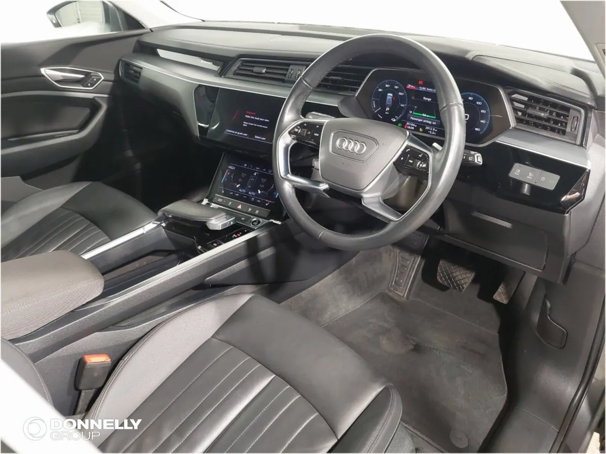 Audi E-tron Estate Technik - Image 4