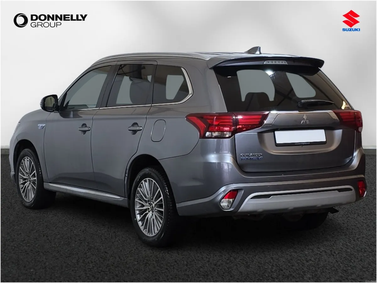Mitsubishi Outlander Estate Dynamic - Image 2
