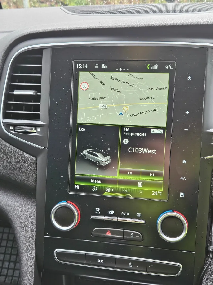 Renault Megane 2018 - Image 2