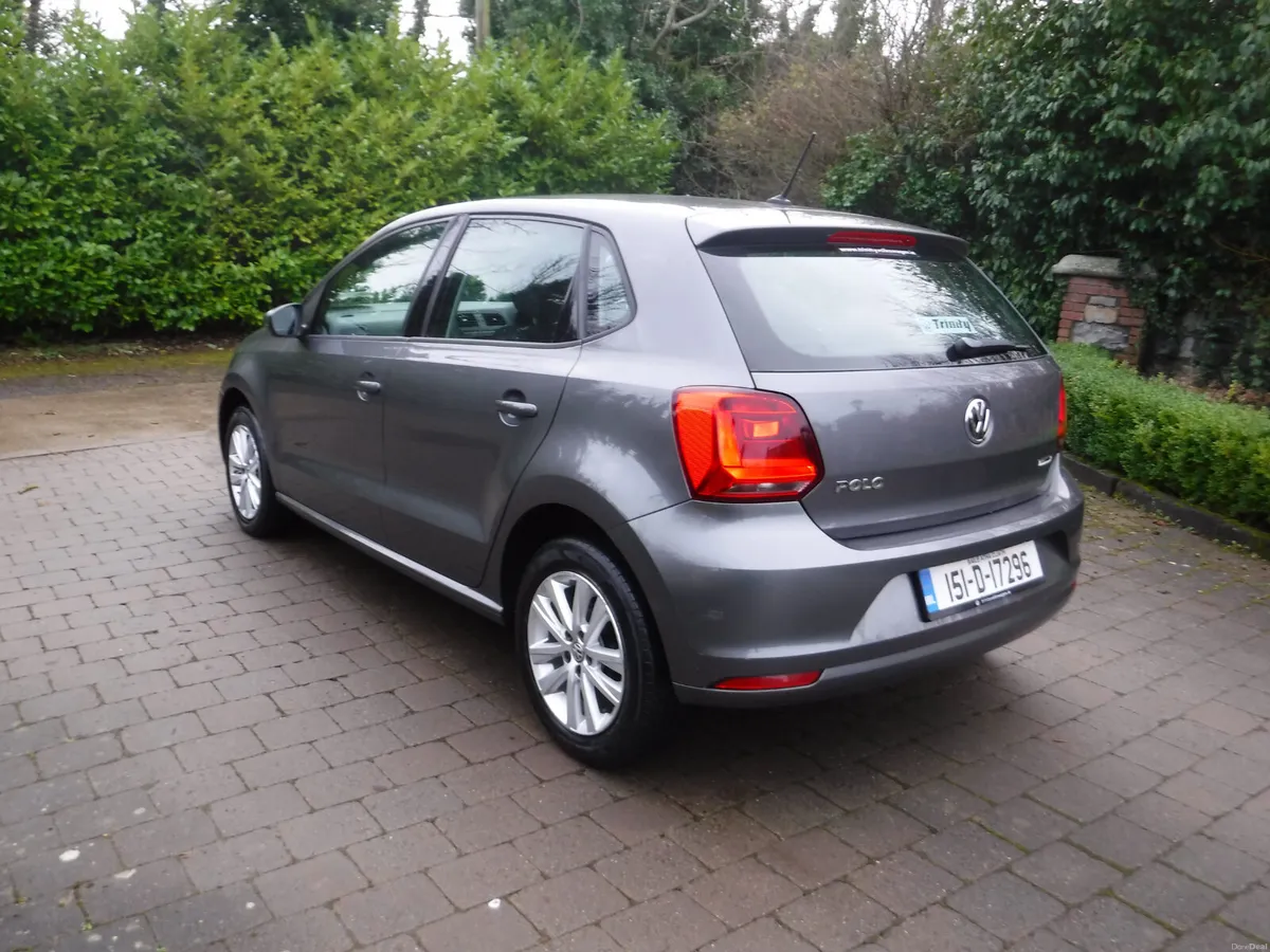 Volkswagen Polo 2015 1.0 5 speed Trendline Nct 6/2 - Image 4