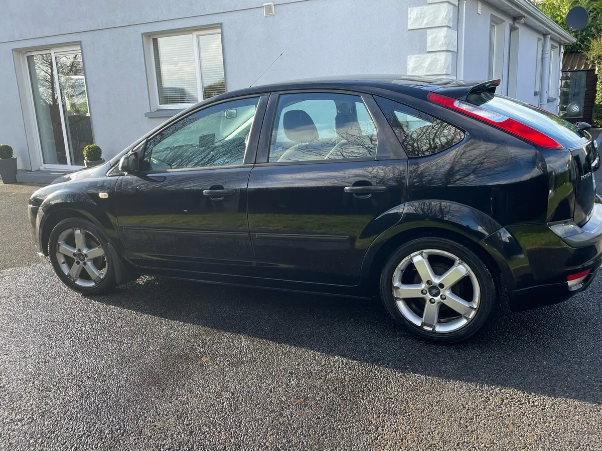 Ford Focus - Image 3
