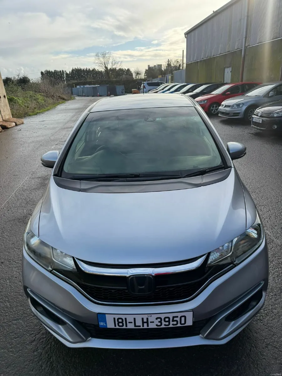 Honda Fit Hybrid Automatic 2018 | GP6 - Image 2