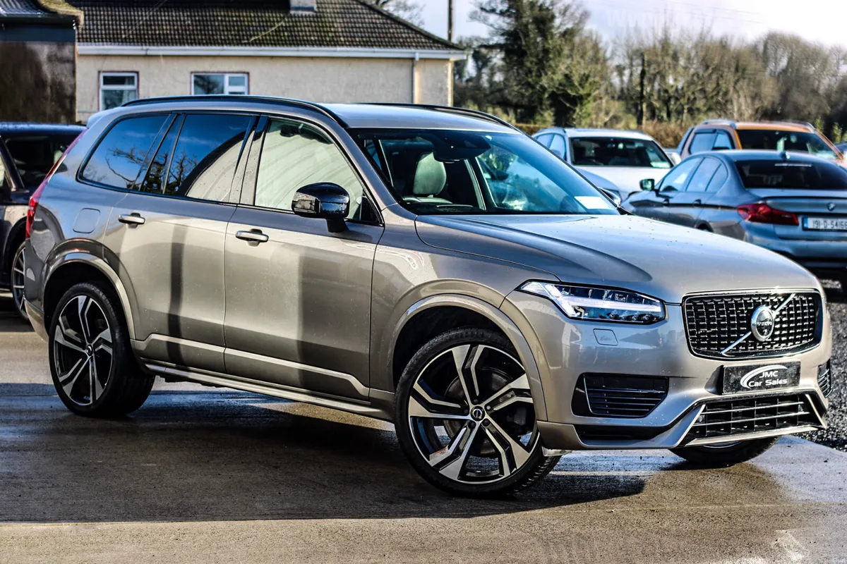 2021 VOLVO XC90 R-DESIGN 390BHP - Image 3