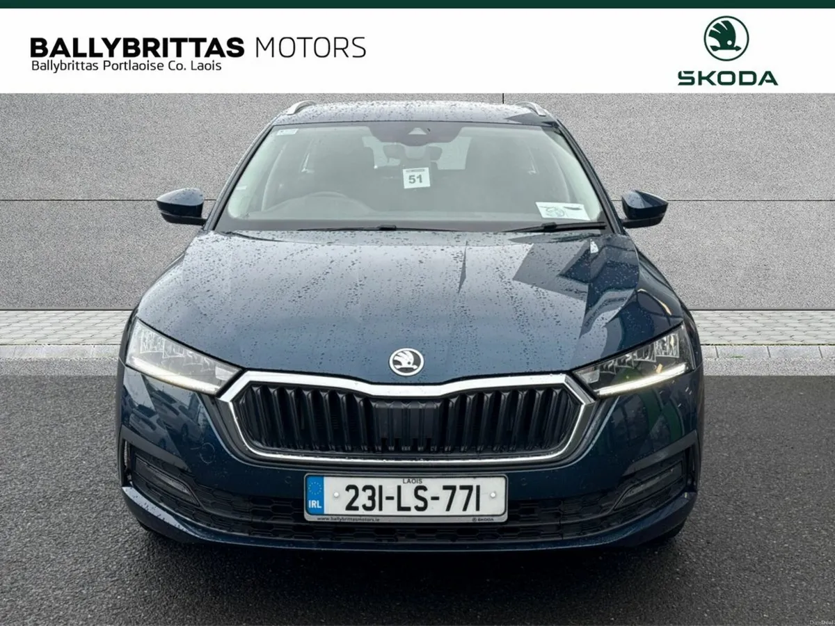 Skoda Octavia  Ambition Combi 2.0TDI 115HP - Image 3