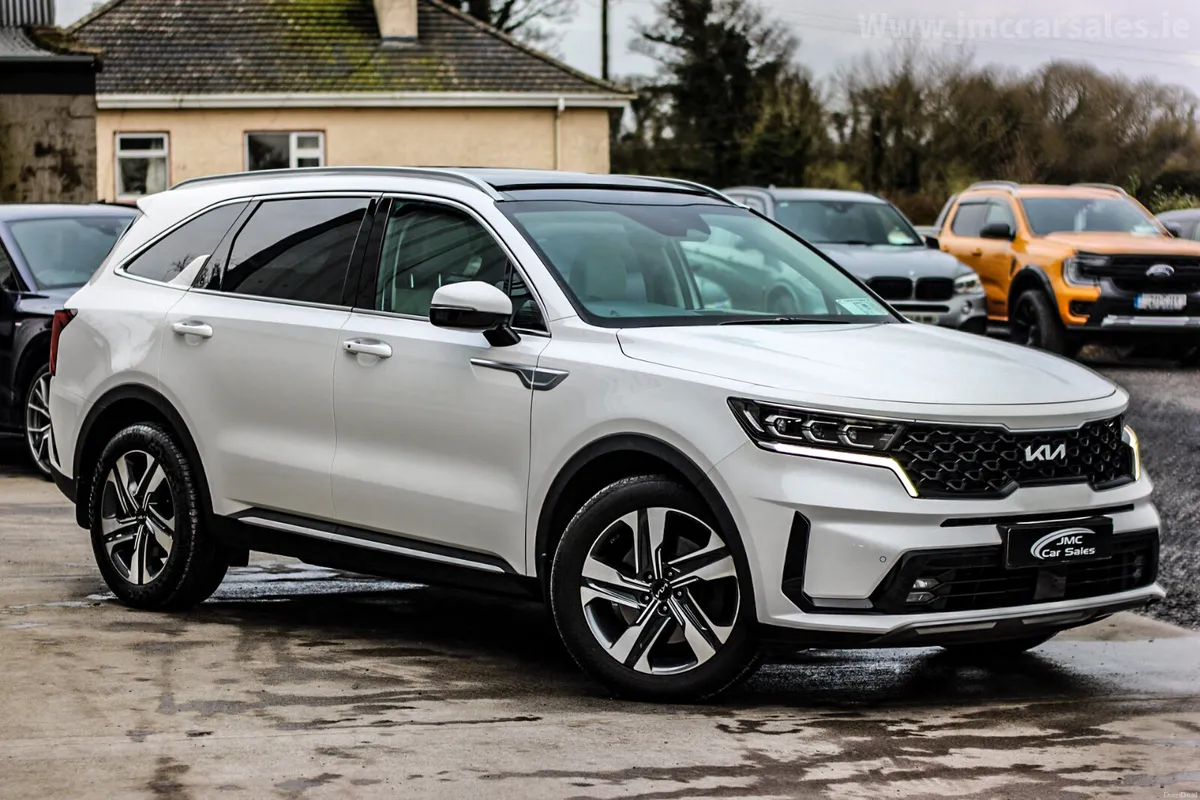 2024 KIA SORENTO K3 7 SEATS - Image 3
