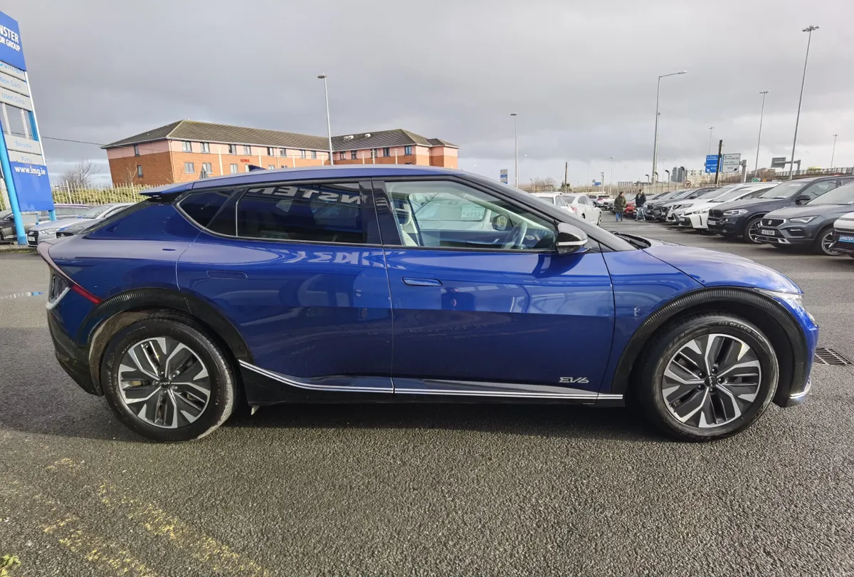 KIA EV6 77KWH EARTH AUTOMATIC - Image 4