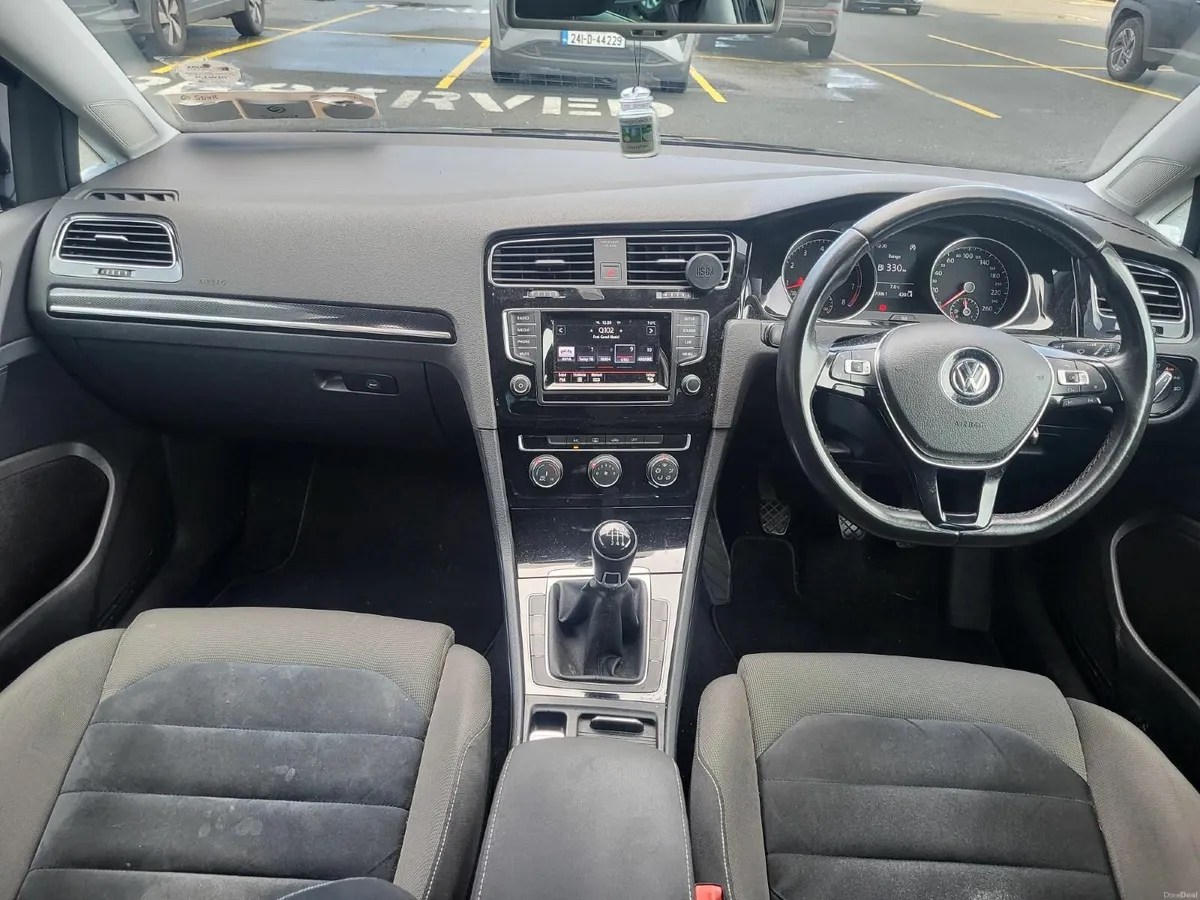 Volkswagen Golf 2014 - Image 4