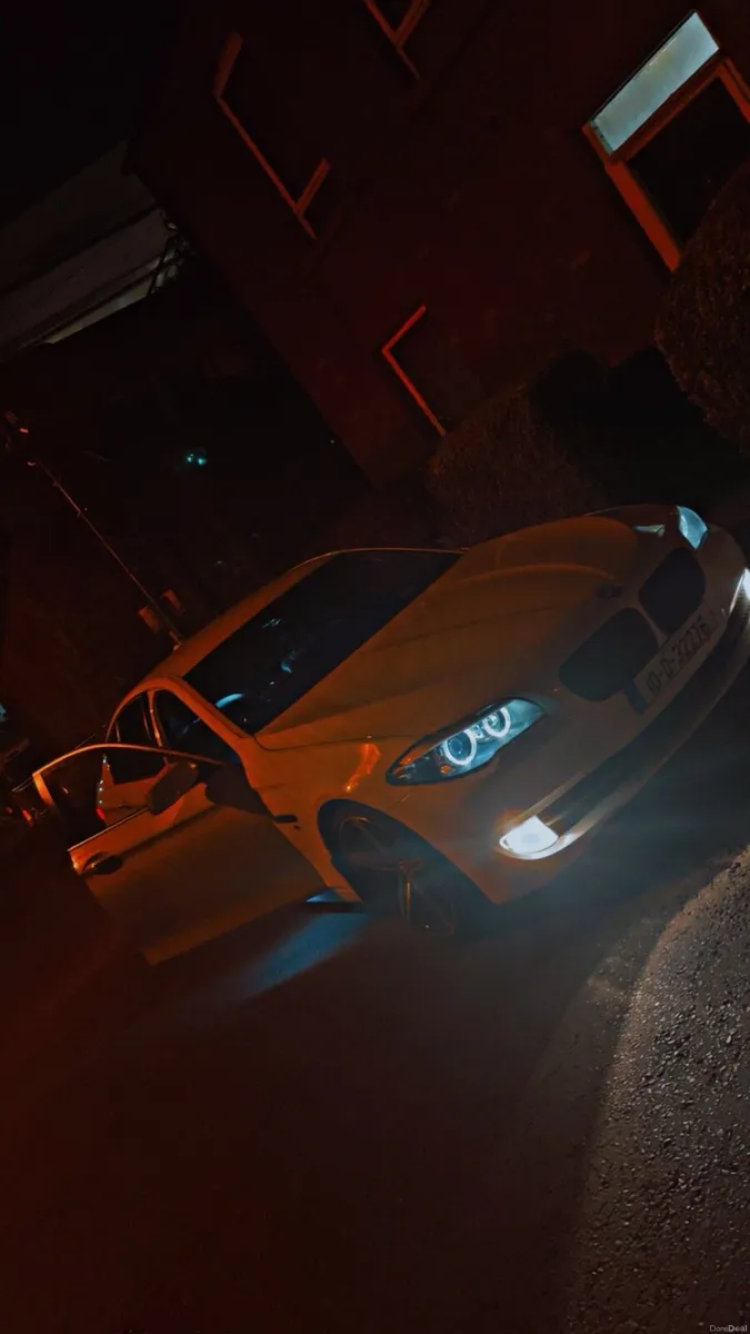 White Bmw 520d Low mileage, timing chain done 175k - Image 3