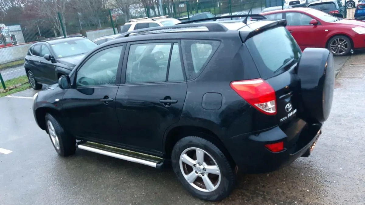 2008 Toyota RAV4 2 l petrol four-wheel drive - Image 4