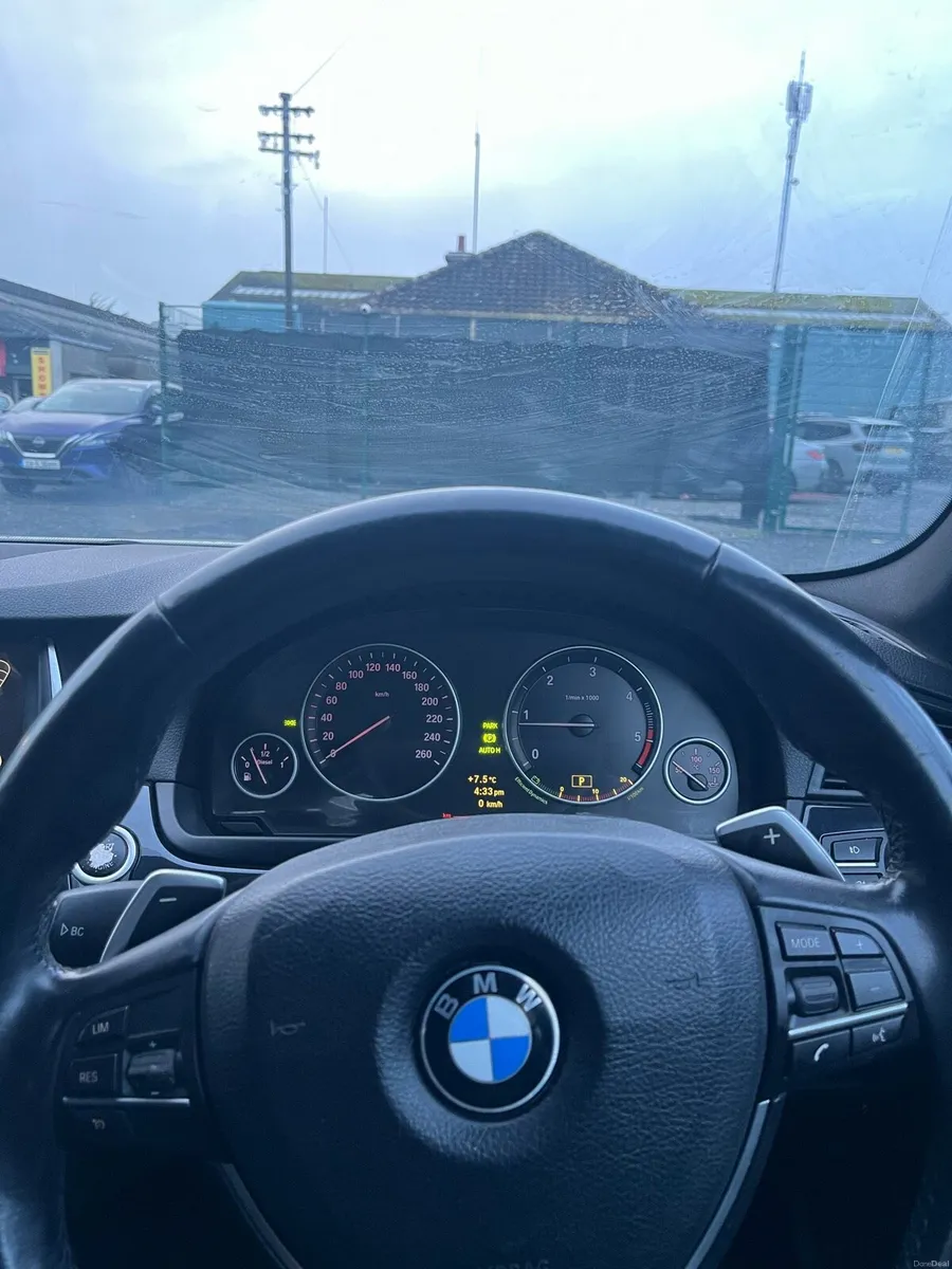 White Bmw 520d Low mileage, timing chain done 175k - Image 4