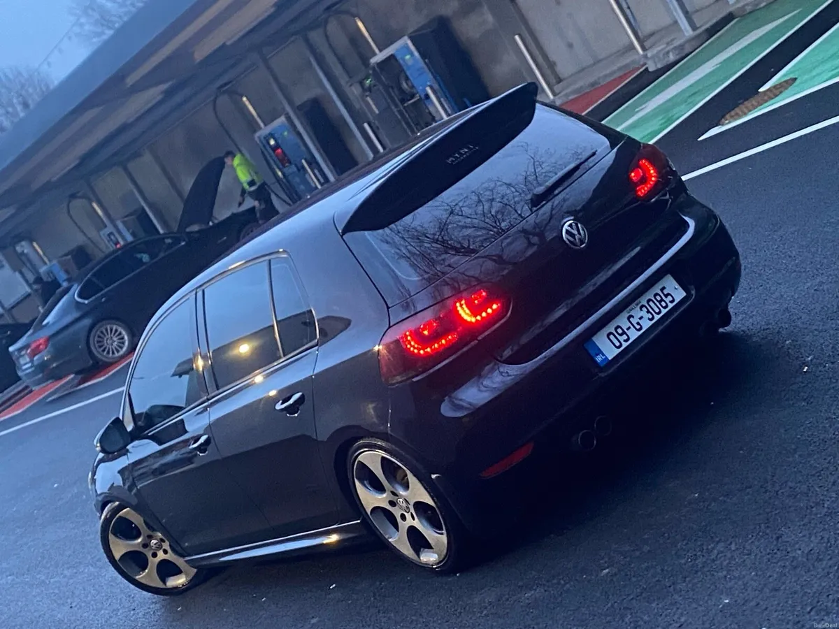 Volkswagen Golf 2.0TDI - Image 3