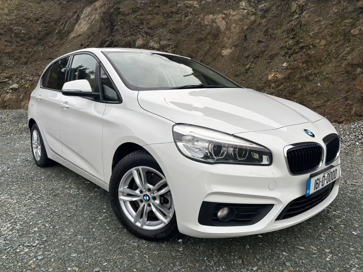 2106 BMW 218i - FULL LEATHER - LOW MILEAGE - Image 1