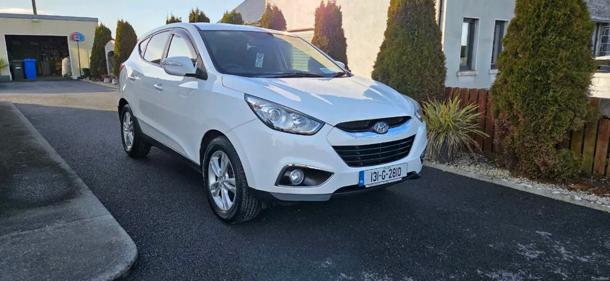 Hyundai ix35 - Image 1