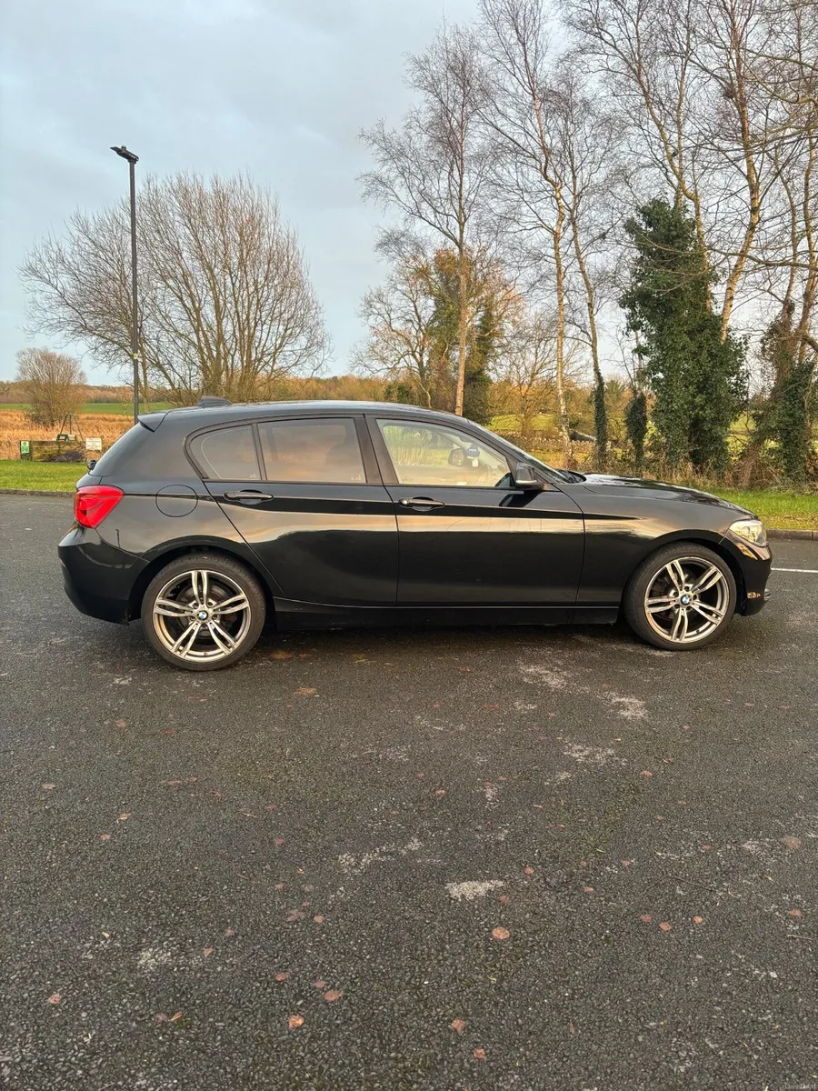 BMW 1-Series 2016 - Image 2
