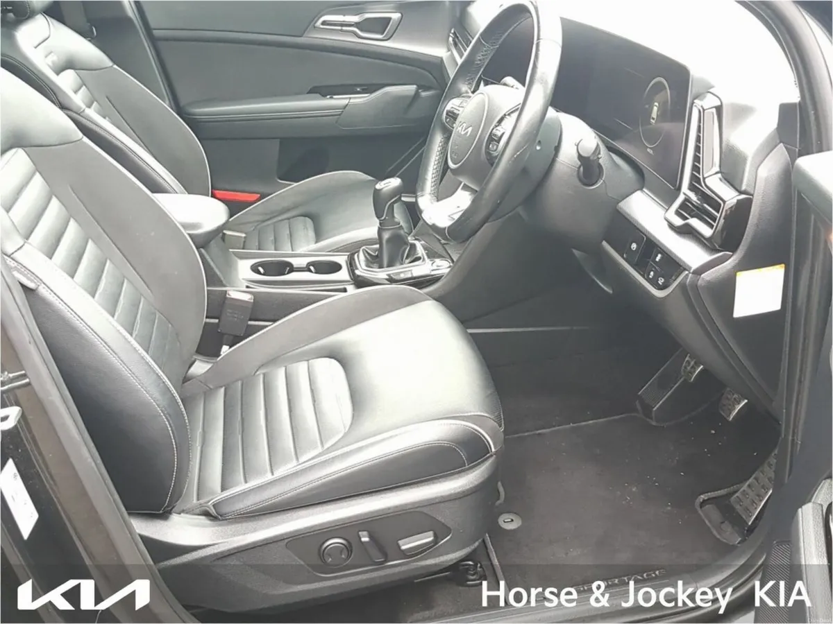 Kia Sportage GT Line SR MHEV - Image 3