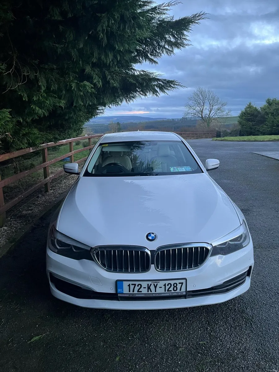 BMW 520d 2017 - Image 2