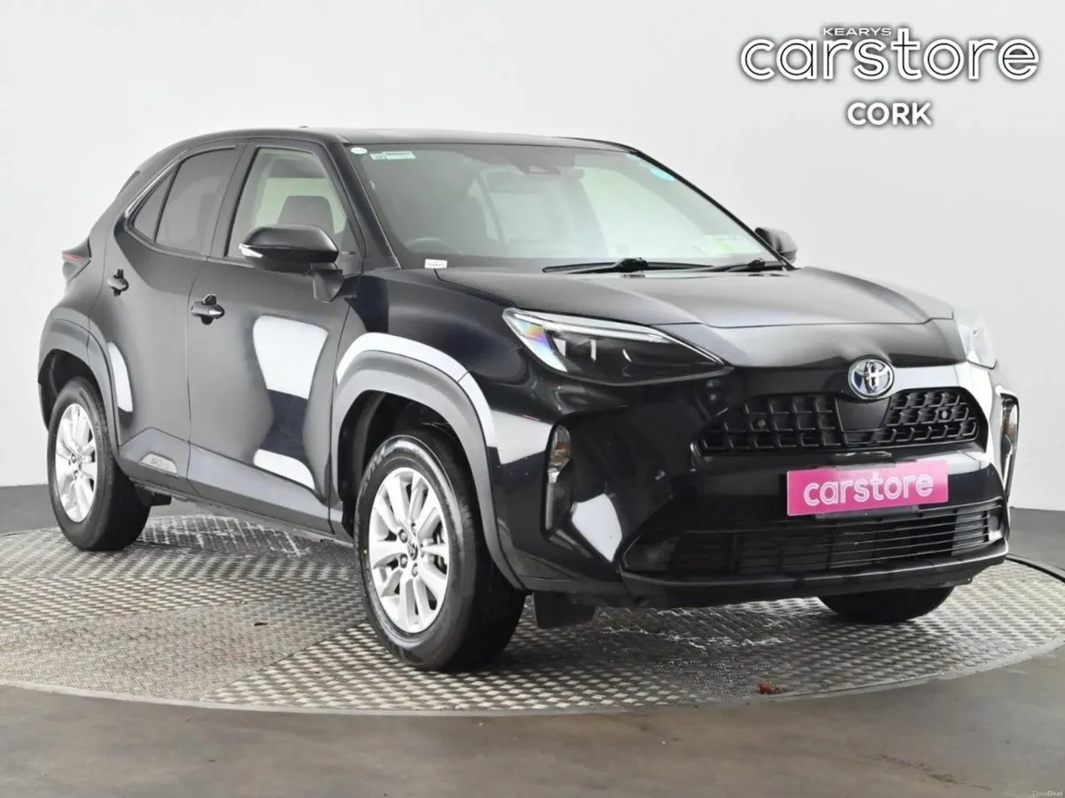 Toyota Yaris Cross 1.5 Hybrid CVT - Image 1