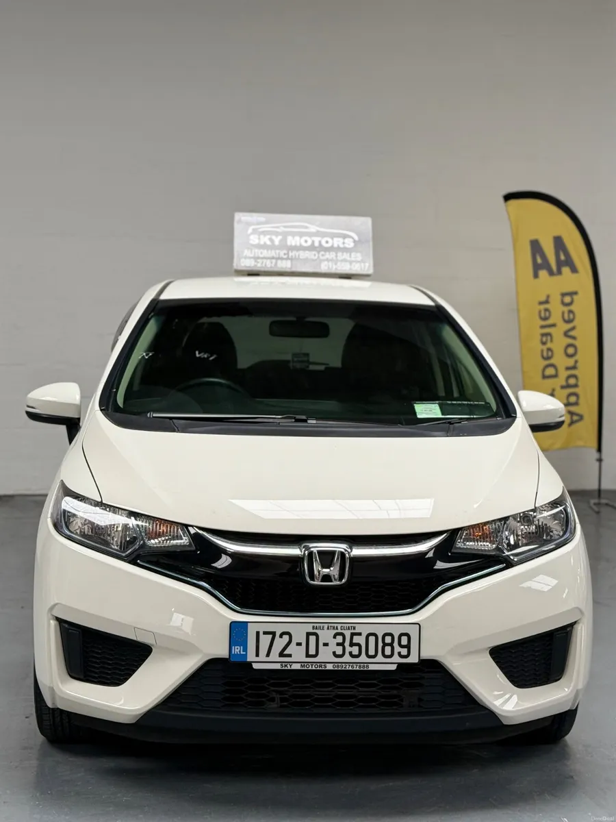 2017 Honda Fit 1.5 Hybrid Auto,46K Miles - Image 2