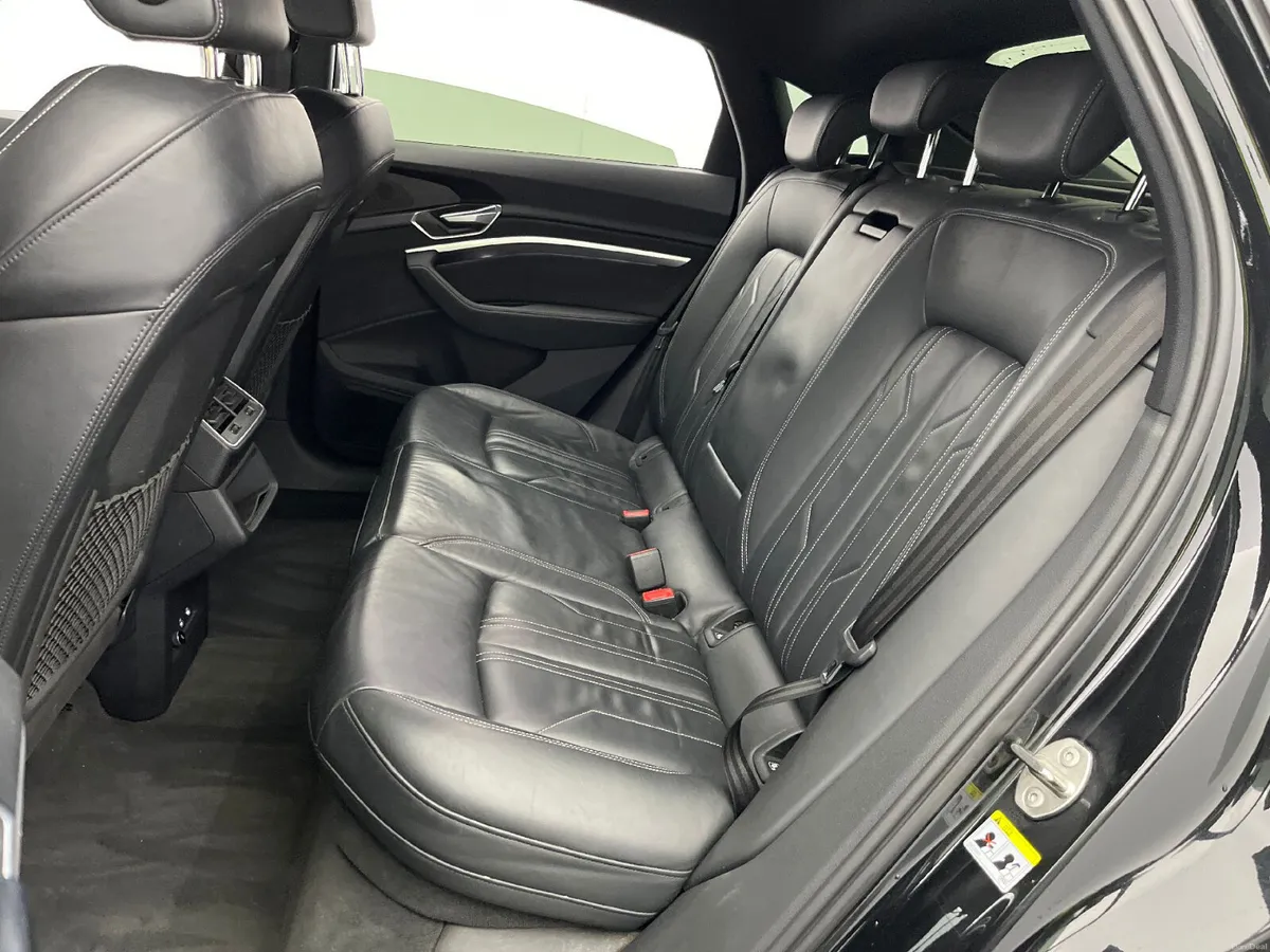 AUDI E-TRON S LINE 55 QUATTRO SPORTBACK // 95KwH - Image 4