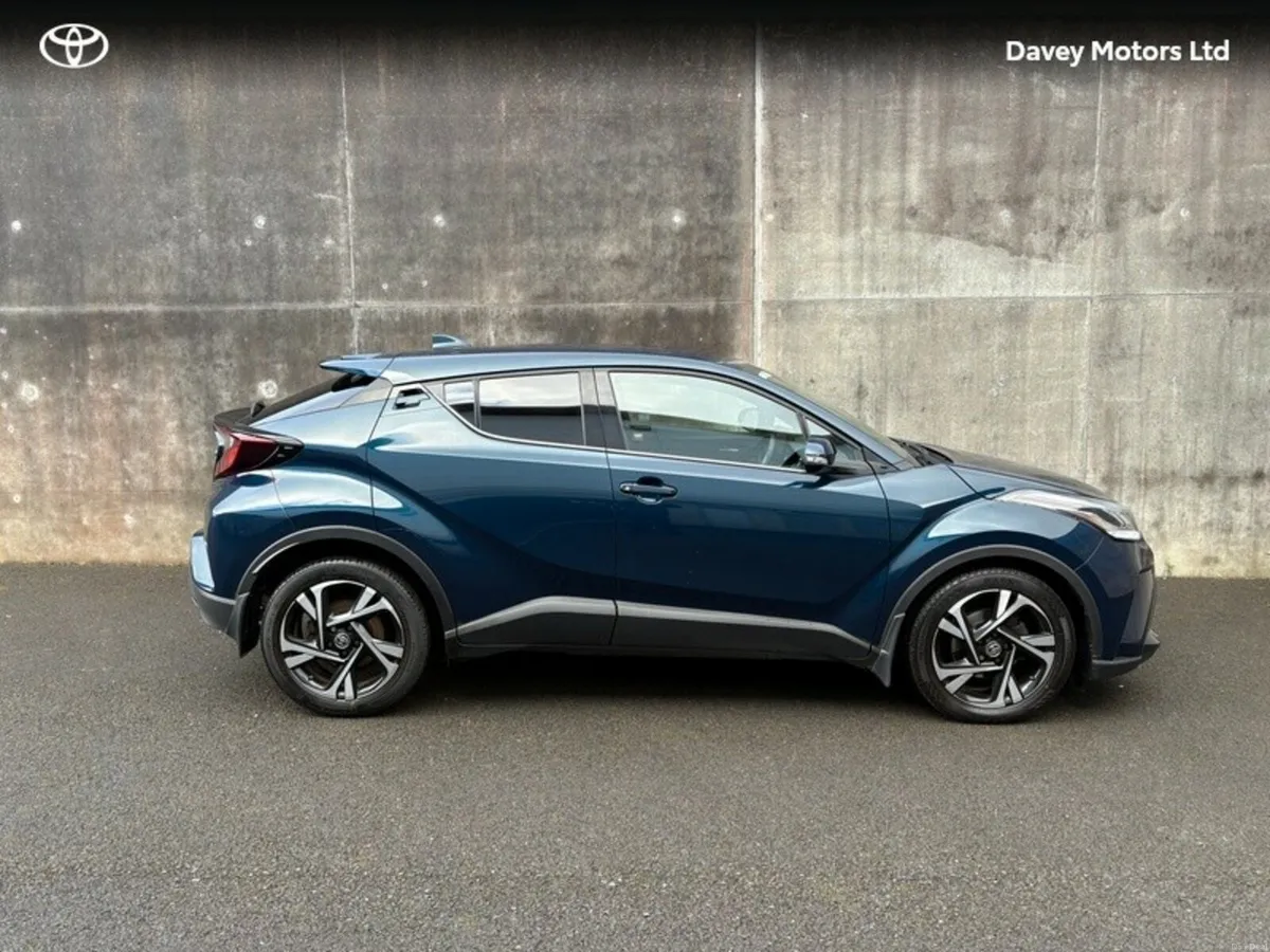 Toyota C-HR HYBRID SPORT 4DR AUTO - Image 3