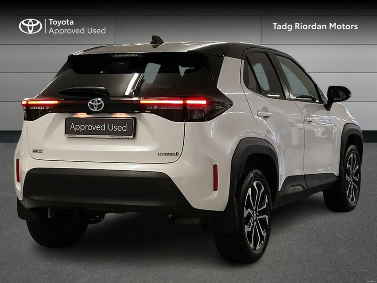 Toyota Yaris Cross LUNA SPORT - Image 2
