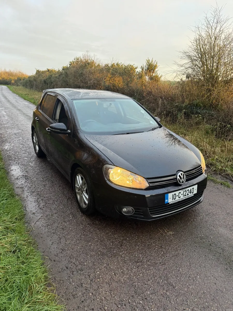 Volkswagen Golf 2010 - Image 1