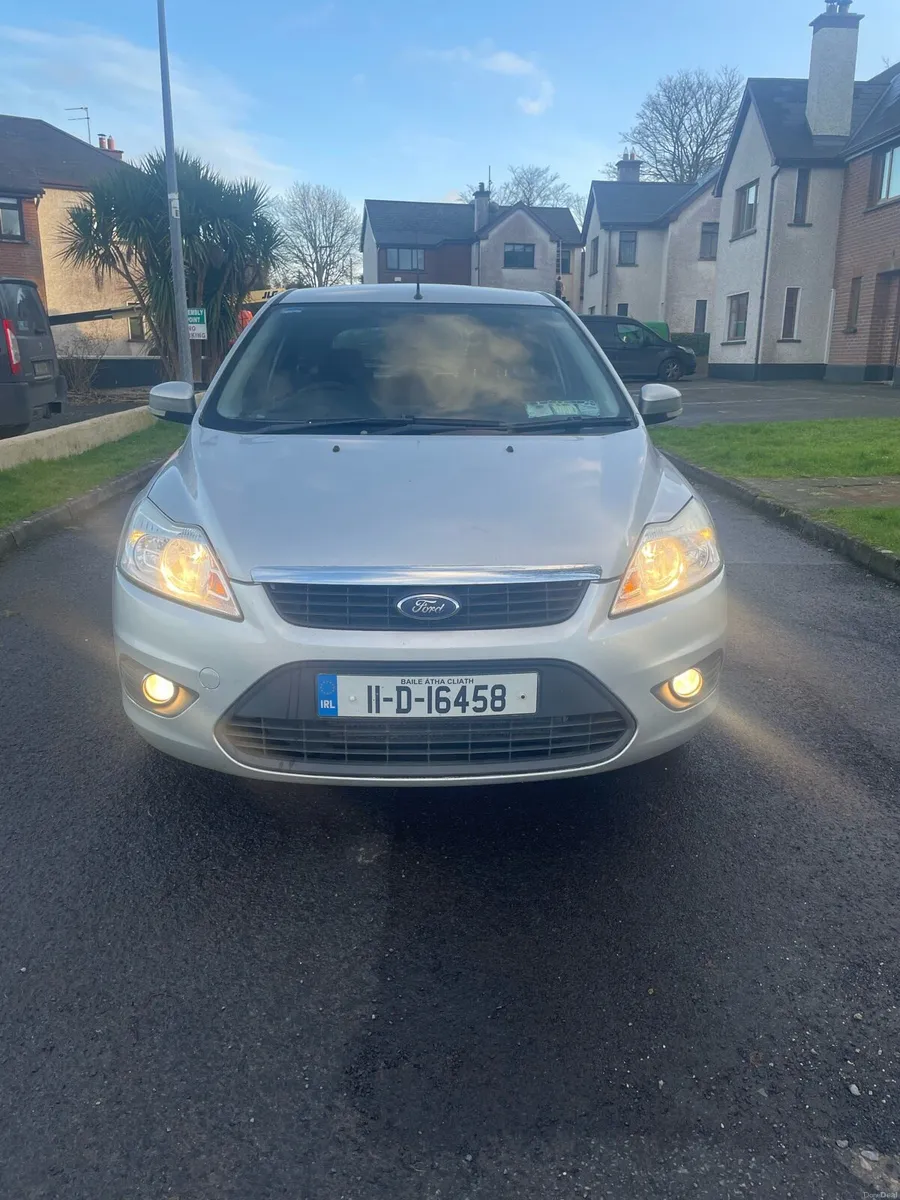 2011 ford focus NCT  08,26 tax April,26 - Image 2
