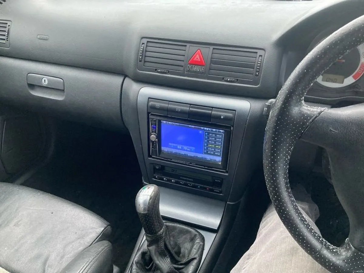 2005 Skoda Octavia - Image 4